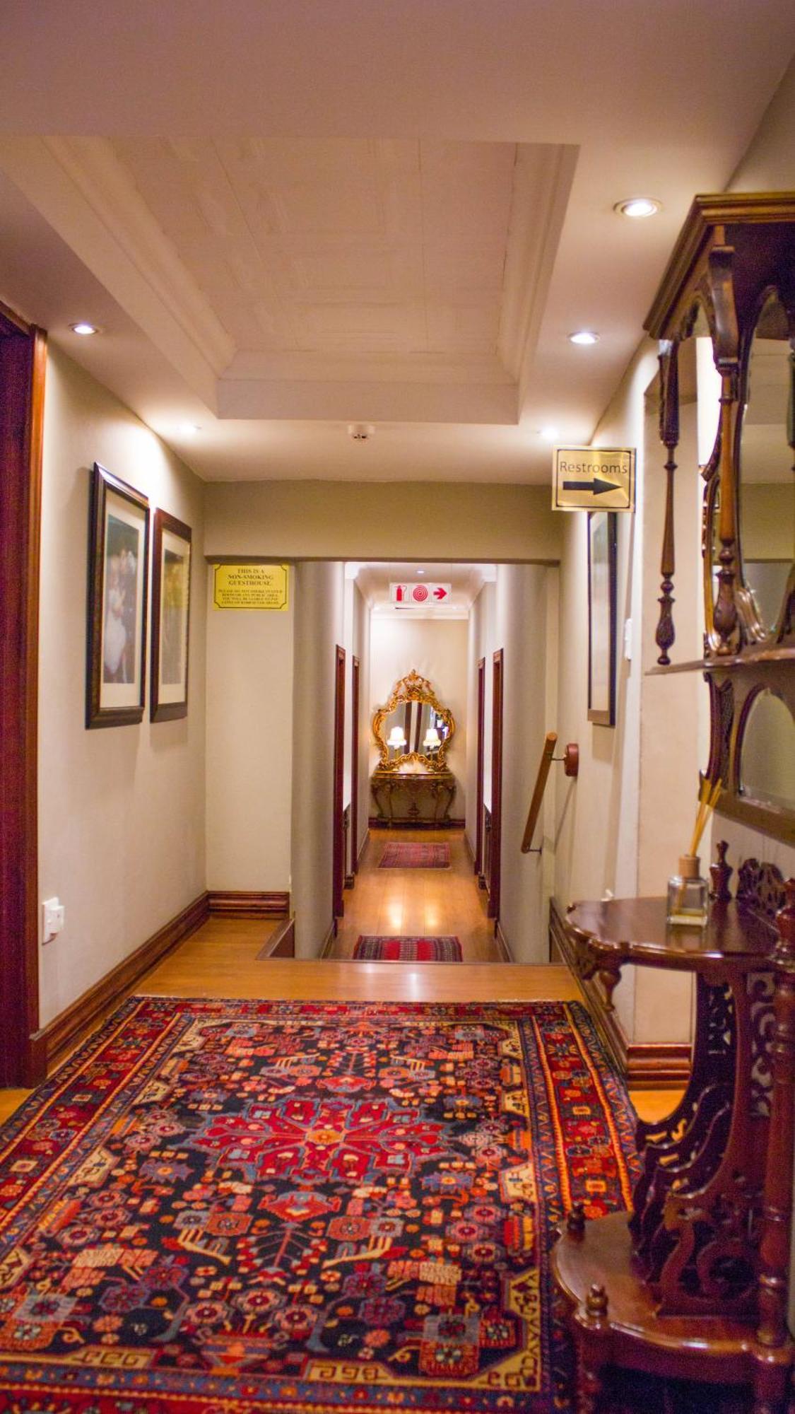 Candlewoods Guesthouse Irene Luaran gambar